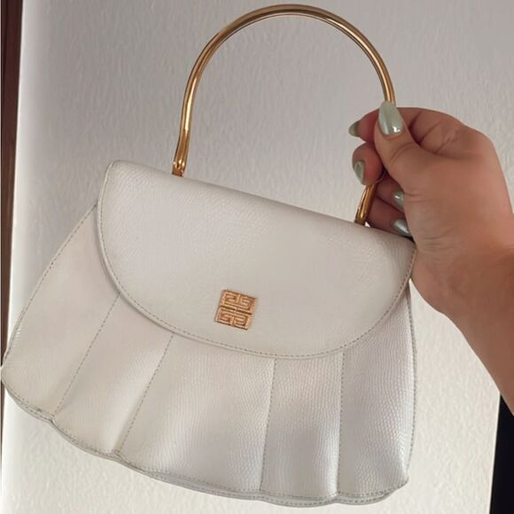 RARE Givenchy seashell bag - Picture 4 of 9